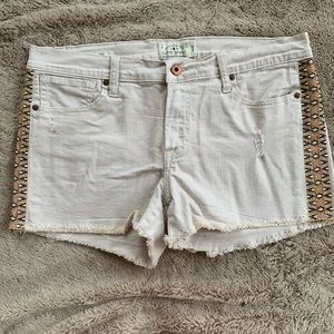 Lucky Brand short